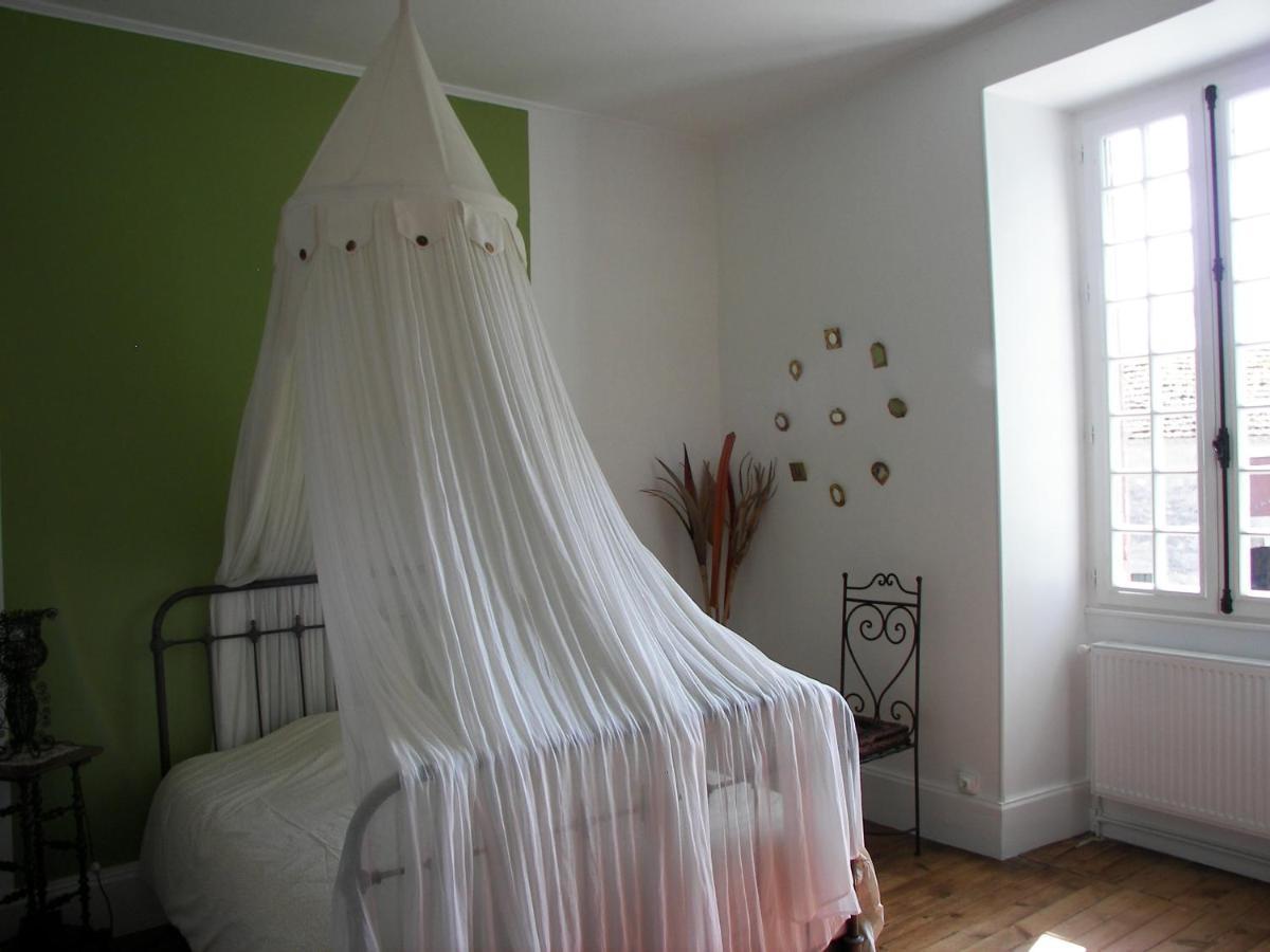 Domaine Du Noble Bed and Breakfast Saint-Jean-de-Thurac Buitenkant foto