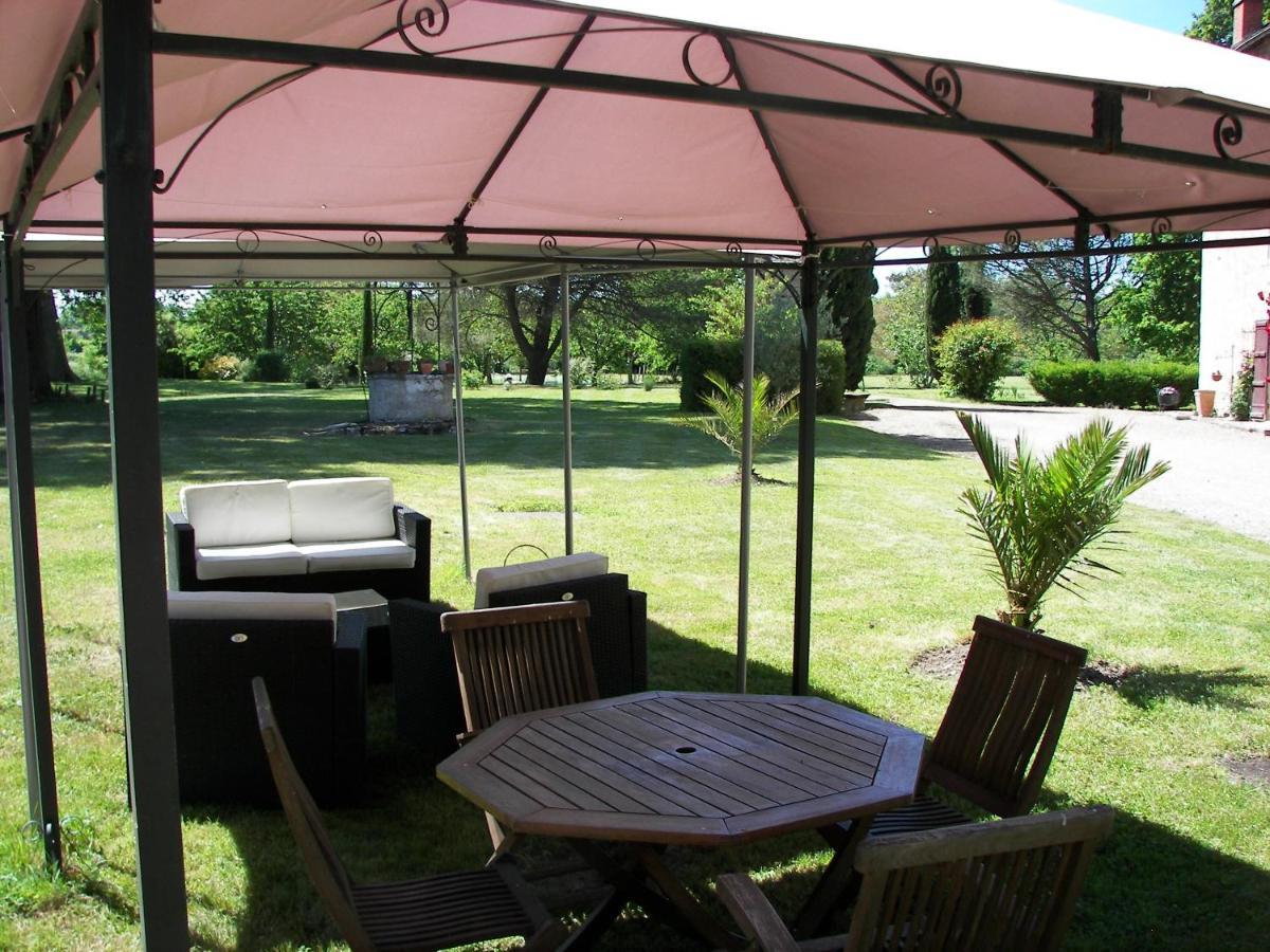 Domaine Du Noble Bed and Breakfast Saint-Jean-de-Thurac Buitenkant foto