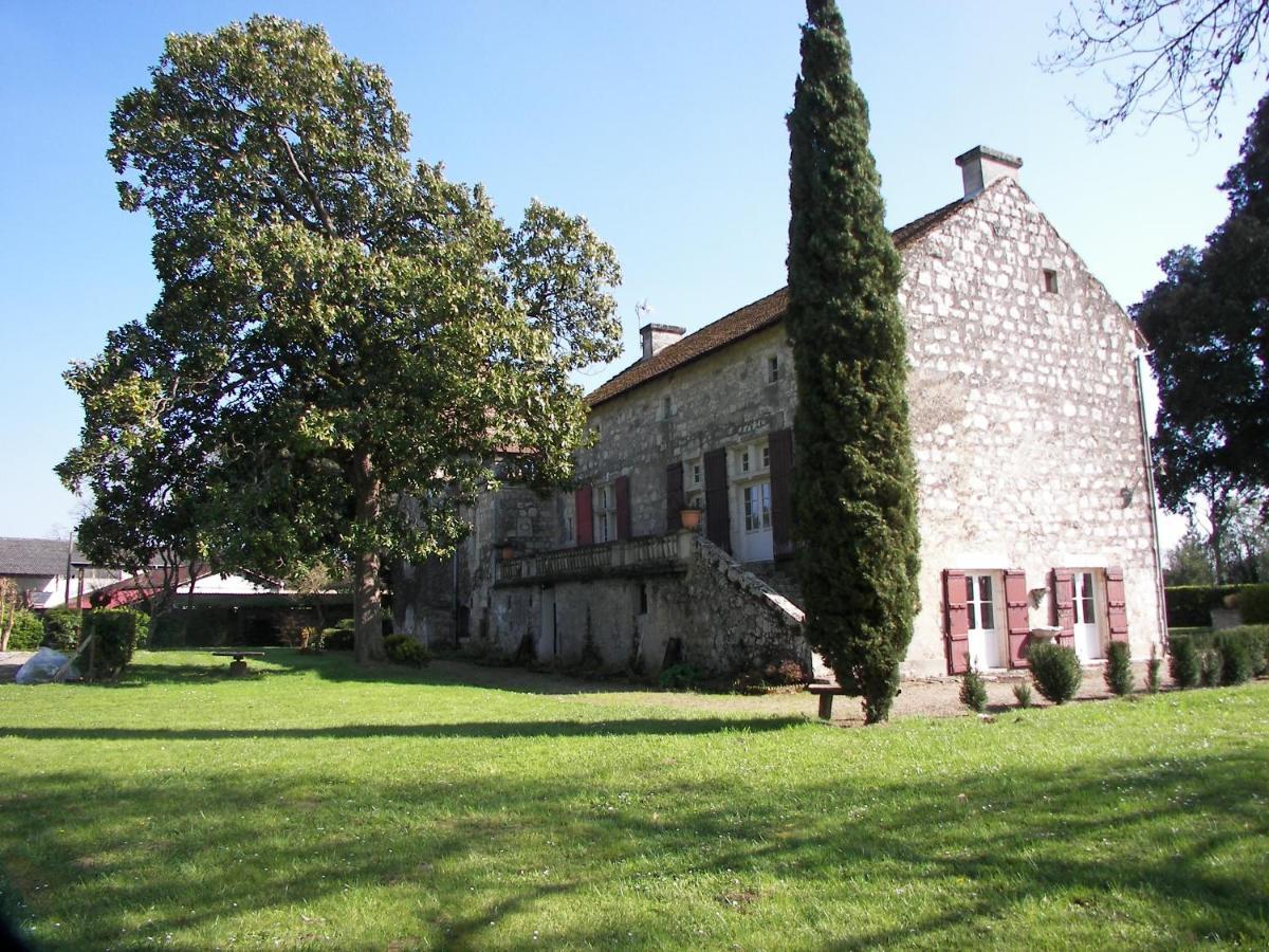 Domaine Du Noble Bed and Breakfast Saint-Jean-de-Thurac Buitenkant foto