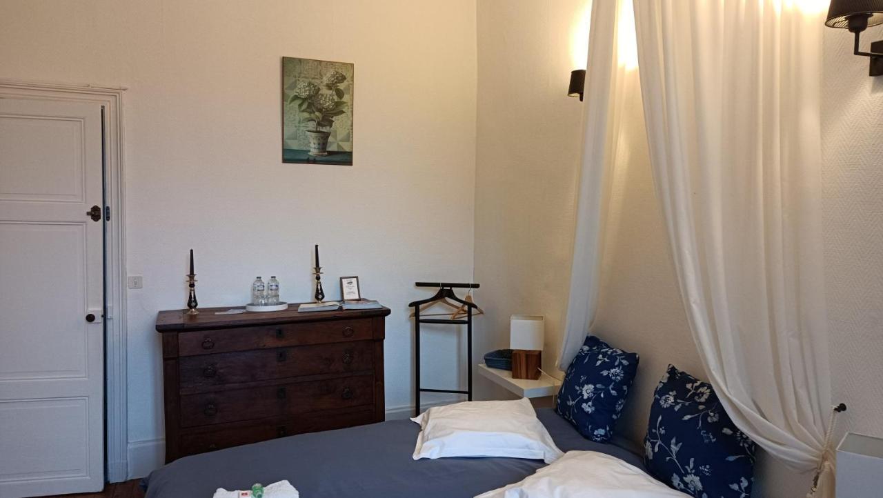 Domaine Du Noble Bed and Breakfast Saint-Jean-de-Thurac Buitenkant foto